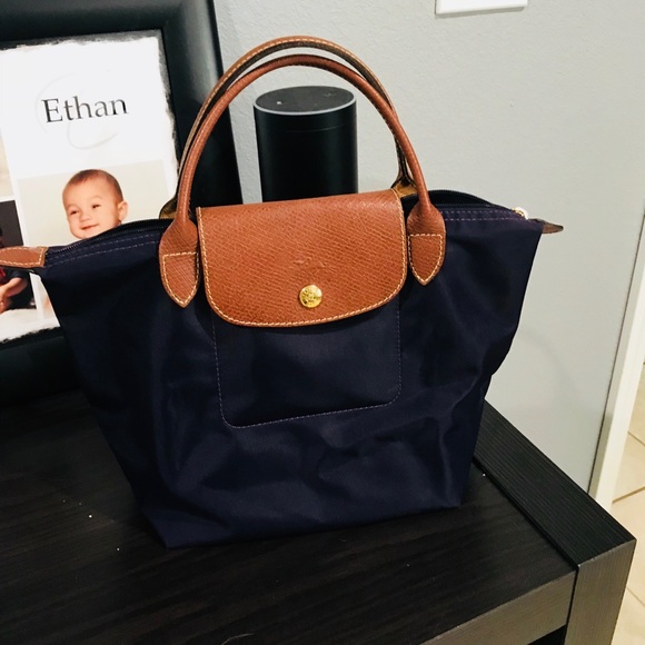 Longchamp Handbags - Longchamp bag